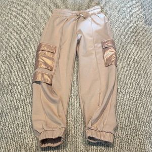 🎀 Zara girls cargo sweats